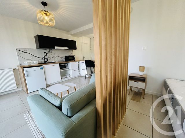 Appartement T1 &agrave; louer - 1 pi&egrave;ce - 30,29 m2 - Talence - 33 - AQUITAINE