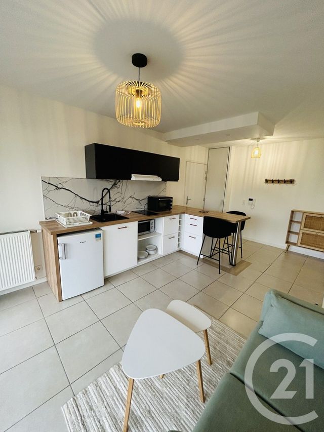 Appartement T1 &agrave; louer - 1 pi&egrave;ce - 30,29 m2 - Talence - 33 - AQUITAINE