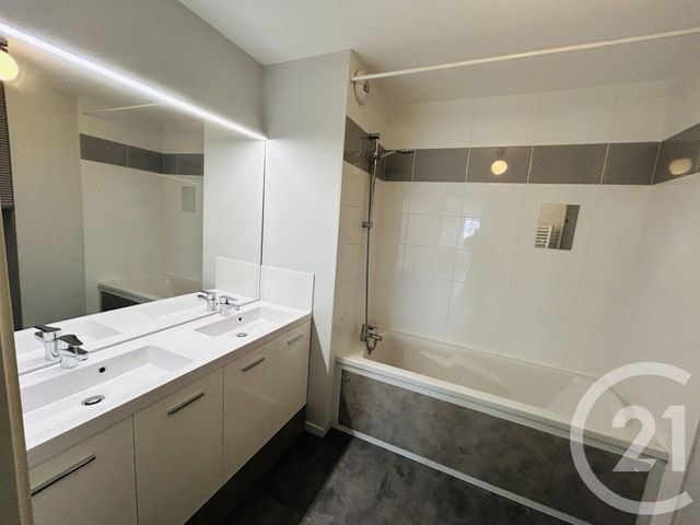 Appartement T3 &agrave; louer - 3 pi&egrave;ces - 67,46 m2 - Villenave D Ornon - 33 - AQUITAINE
