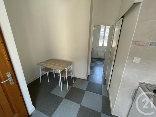 Appartement Studio &agrave; louer - 1 pi&egrave;ce - 18,62 m2 - Bordeaux - 33 - AQUITAINE