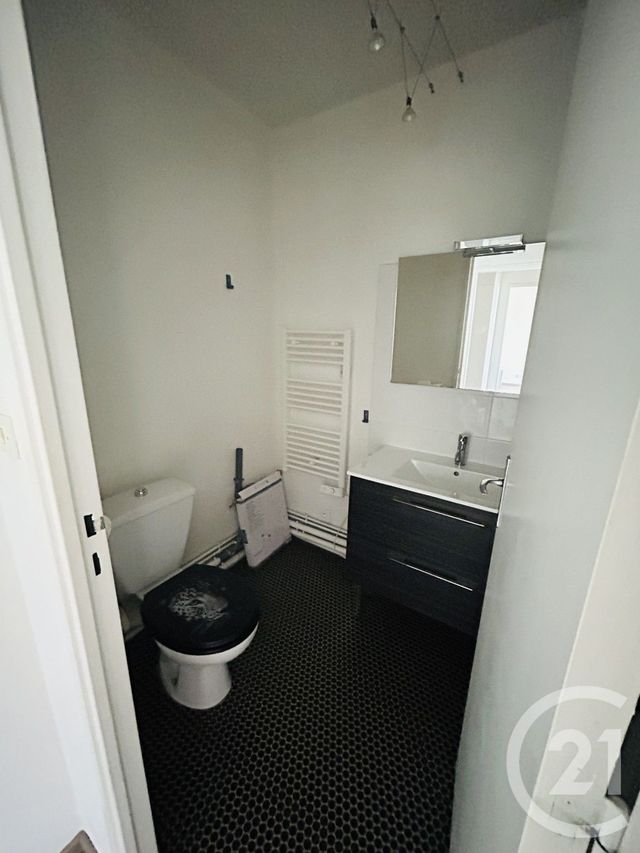 Appartement T2 &agrave; louer - 2 pi&egrave;ces - 45,09 m2 - Bordeaux - 33 - AQUITAINE