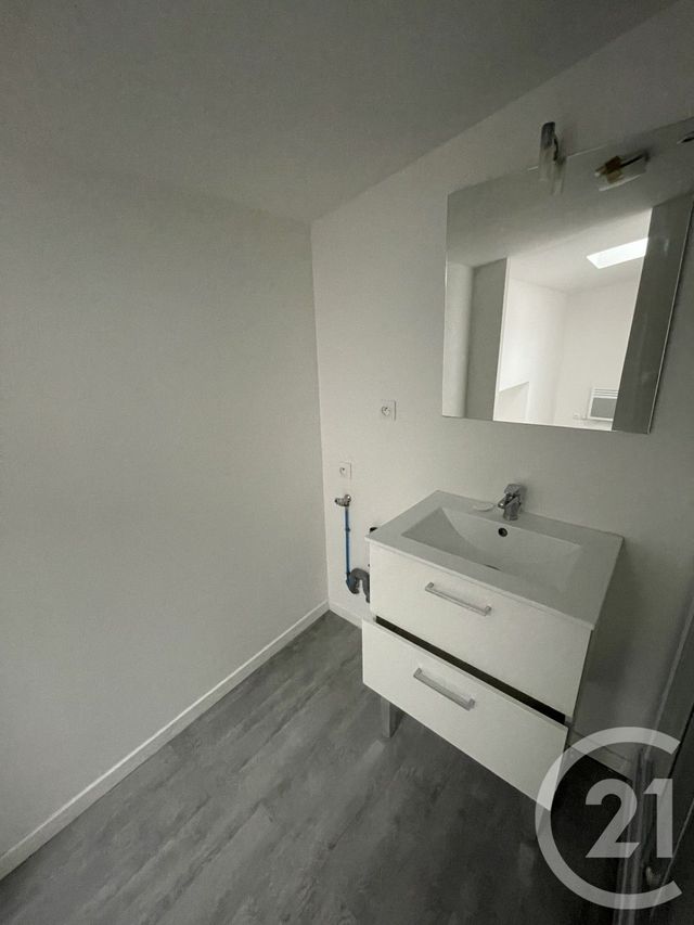 Appartement F1 &agrave; louer - 1 pi&egrave;ce - 11,26 m2 - Bordeaux - 33 - AQUITAINE