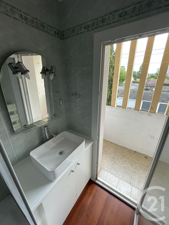 Appartement F4 &agrave; louer - 4 pi&egrave;ces - 79 m2 - Bordeaux - 33 - AQUITAINE