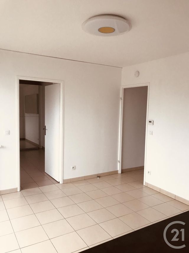 Appartement T2 &agrave; louer - 2 pi&egrave;ces - 41,70 m2 - Villenave D Ornon - 33 - AQUITAINE