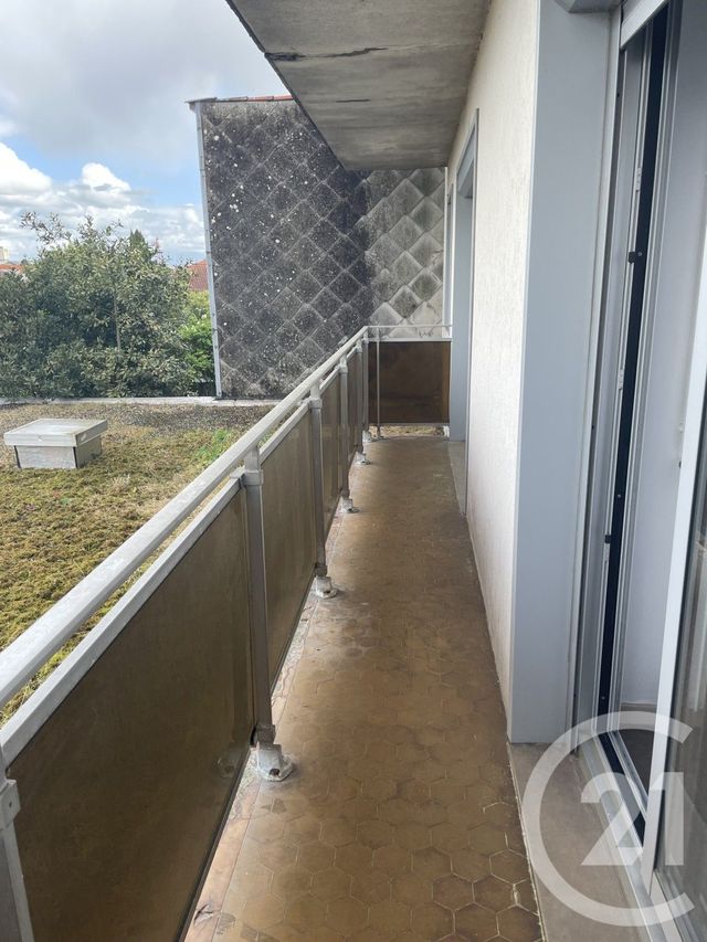 Appartement F2 &agrave; louer - 2 pi&egrave;ces - 48 m2 - Bordeaux - 33 - AQUITAINE