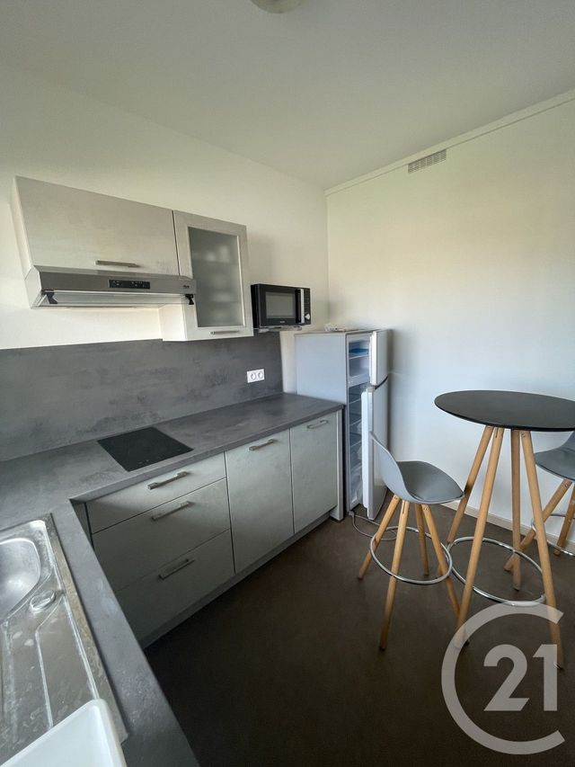 Appartement F2 &agrave; louer - 2 pi&egrave;ces - 48 m2 - Bordeaux - 33 - AQUITAINE