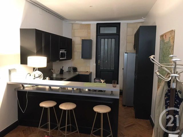 Appartement Chambre &agrave; louer - 1 pi&egrave;ce - 29 m2 - Bordeaux - 33 - AQUITAINE