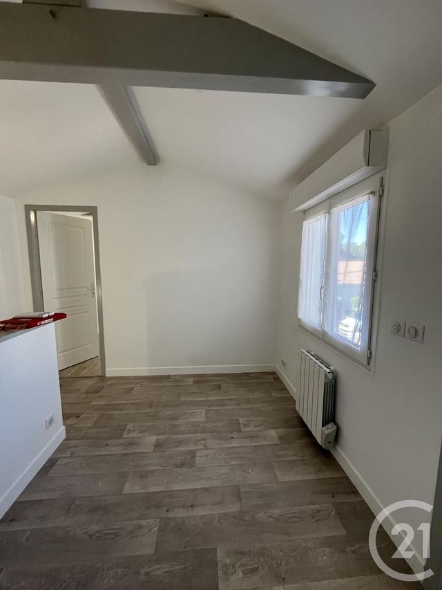 Maison &agrave; louer - 3 pi&egrave;ces - 82,58 m2 - Pessac - 33 - AQUITAINE