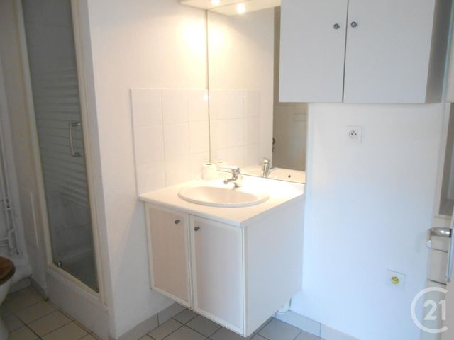 Appartement F2 &agrave; louer - 2 pi&egrave;ces - 36,56 m2 - Talence - 33 - AQUITAINE