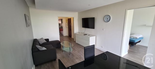 Appartement F4 &agrave; louer - 4 pi&egrave;ces - 75,35 m2 - Talence - 33 - AQUITAINE