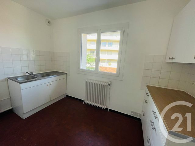 Appartement T4 &agrave; louer - 4 pi&egrave;ces - 77,59 m2 - Talence - 33 - AQUITAINE