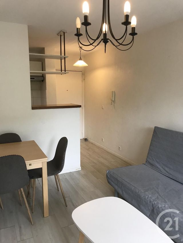 Appartement T2 &agrave; louer - 2 pi&egrave;ces - 34,40 m2 - Gradignan - 33 - AQUITAINE