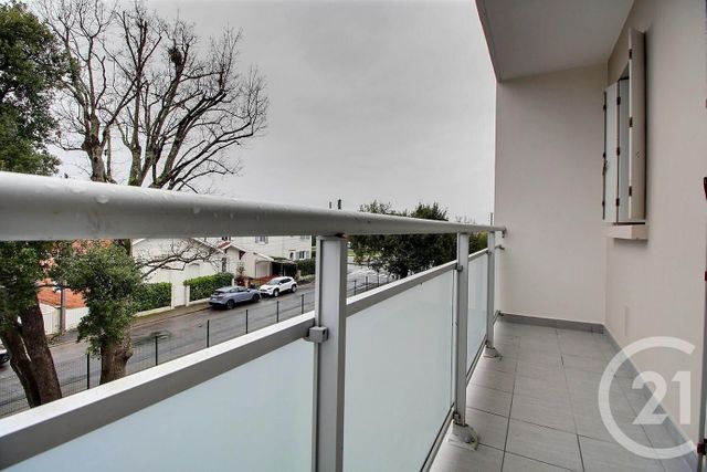 Appartement Studio &agrave; louer - 1 pi&egrave;ce - 25,01 m2 - Talence - 33 - AQUITAINE