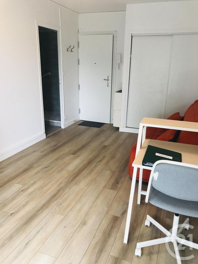 Appartement Studio &agrave; louer - 1 pi&egrave;ce - 25,01 m2 - Talence - 33 - AQUITAINE