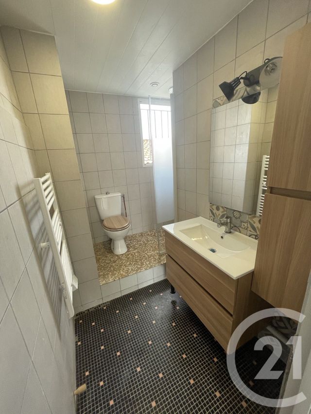 Appartement T2 &agrave; louer - 2 pi&egrave;ces - 45,32 m2 - Villenave D Ornon - 33 - AQUITAINE