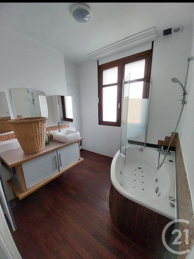 Appartement T4 &agrave; louer - 4 pi&egrave;ces - 108,73 m2 - Talence - 33 - AQUITAINE