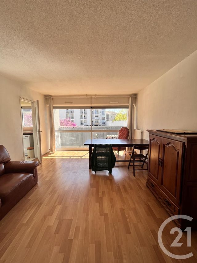Appartement à louer BORDEAUX