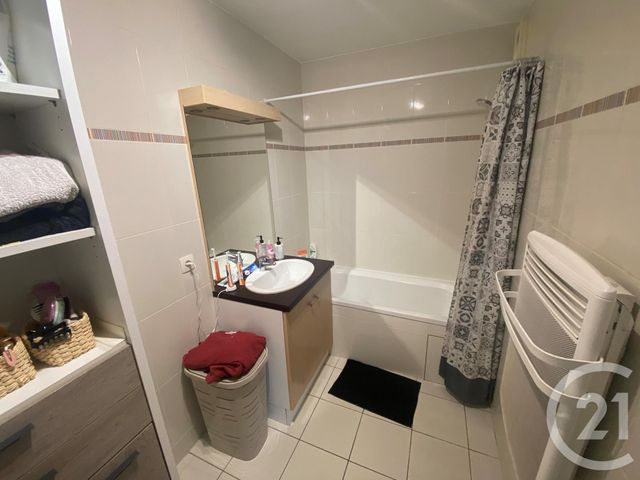 Appartement T1 &agrave; louer - 2 pi&egrave;ces - 43,74 m2 - Bordeaux - 33 - AQUITAINE