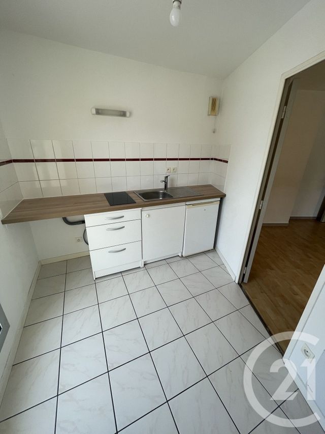 Appartement T2 &agrave; louer - 2 pi&egrave;ces - 47,20 m2 - Bordeaux - 33 - AQUITAINE