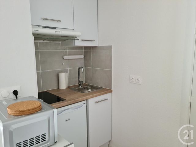 Appartement Studio &agrave; louer - 1 pi&egrave;ce - 17,80 m2 - Pessac - 33 - AQUITAINE