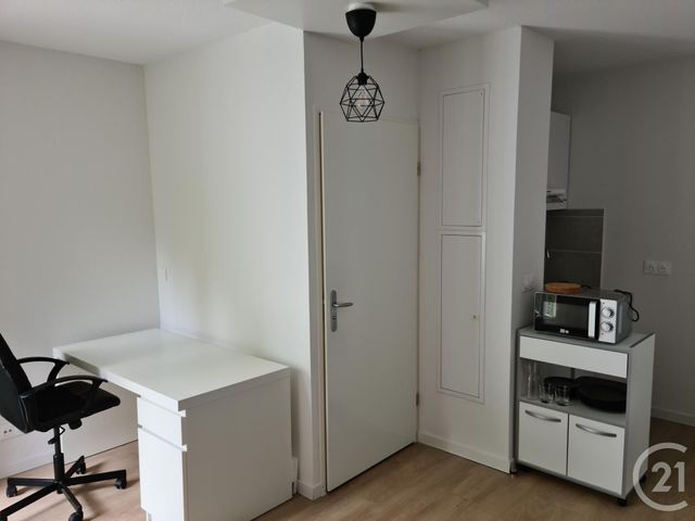 Appartement Studio &agrave; louer - 1 pi&egrave;ce - 17,80 m2 - Pessac - 33 - AQUITAINE