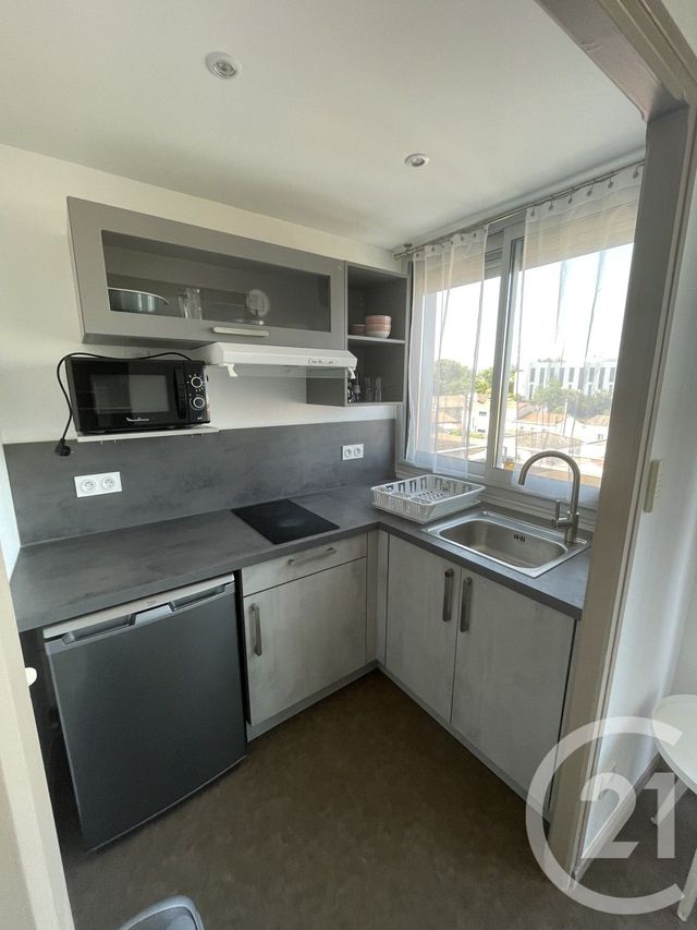 Appartement T1 &agrave; louer - 1 pi&egrave;ce - 23,85 m2 - Bordeaux - 33 - AQUITAINE