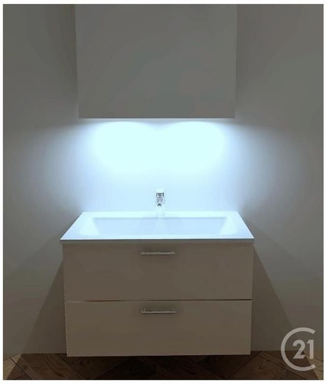 Appartement F2 &agrave; louer - 2 pi&egrave;ces - 43,20 m2 - Bordeaux - 33 - AQUITAINE