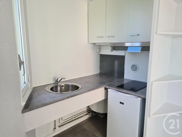 Appartement T1 &agrave; louer - 1 pi&egrave;ce - 21 m2 - Pessac - 33 - AQUITAINE