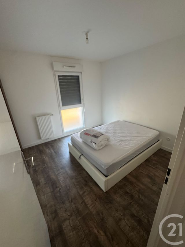 Appartement T2 &agrave; louer - 2 pi&egrave;ces - 42,80 m2 - Villenave D Ornon - 33 - AQUITAINE
