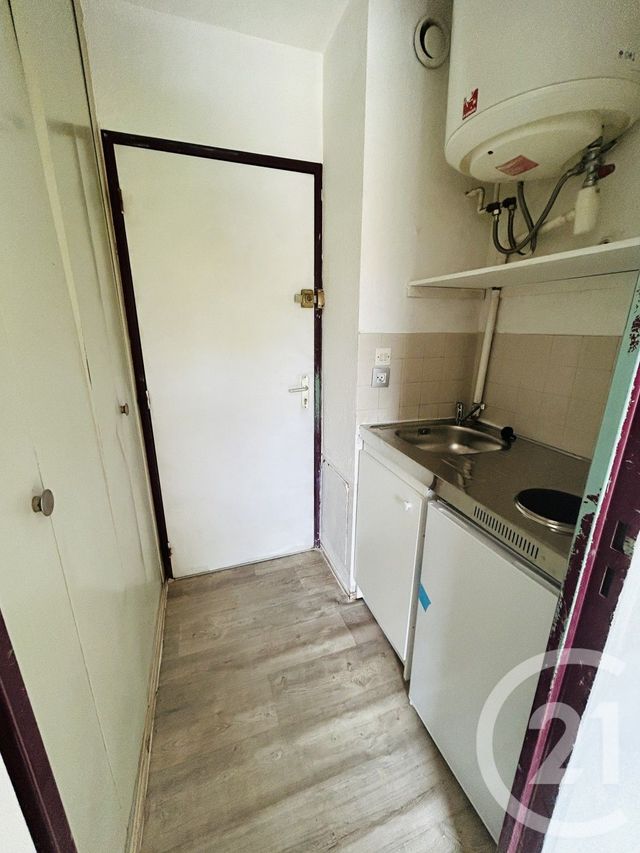 Appartement T1 &agrave; louer - 1 pi&egrave;ce - 14,70 m2 - Bordeaux - 33 - AQUITAINE
