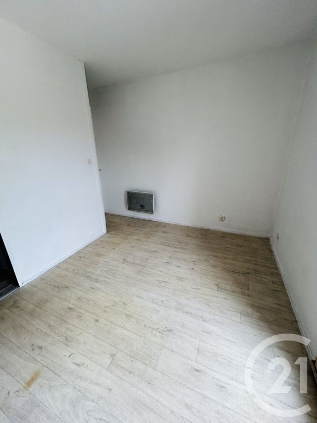 Appartement T1 &agrave; louer - 1 pi&egrave;ce - 14,70 m2 - Bordeaux - 33 - AQUITAINE