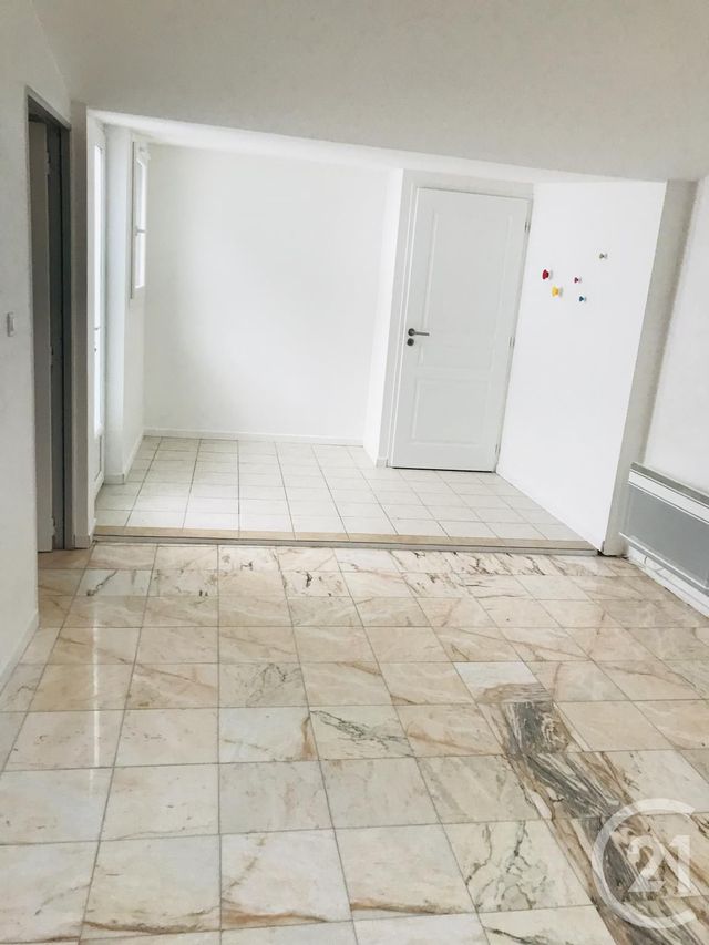 Appartement T3 &agrave; louer - 3 pi&egrave;ces - 54,13 m2 - Talence - 33 - AQUITAINE