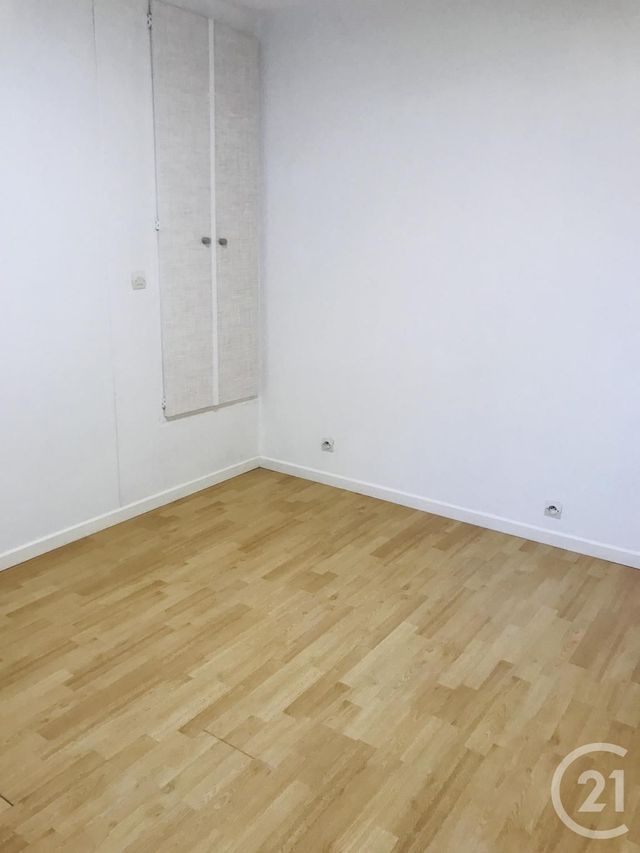 Appartement T3 &agrave; louer - 3 pi&egrave;ces - 54,13 m2 - Talence - 33 - AQUITAINE