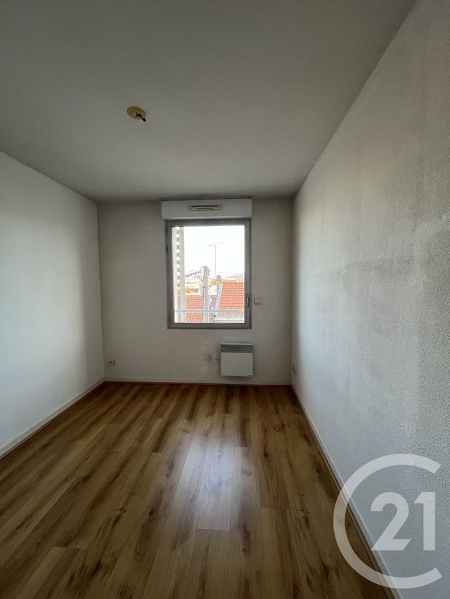Appartement F2 &agrave; louer - 2 pi&egrave;ces - 48,15 m2 - Bordeaux - 33 - AQUITAINE