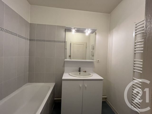 Appartement F2 &agrave; louer - 2 pi&egrave;ces - 48,15 m2 - Bordeaux - 33 - AQUITAINE