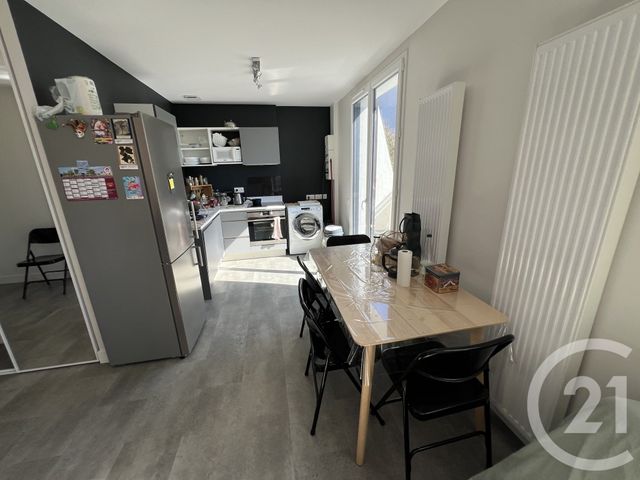 Appartement T3 &agrave; louer - 3 pi&egrave;ces - 50,39 m2 - Talence - 33 - AQUITAINE