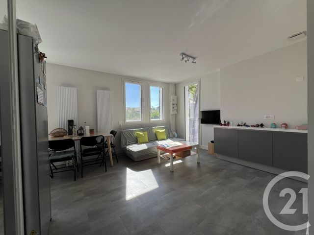 Appartement T3 &agrave; louer - 3 pi&egrave;ces - 50,39 m2 - Talence - 33 - AQUITAINE
