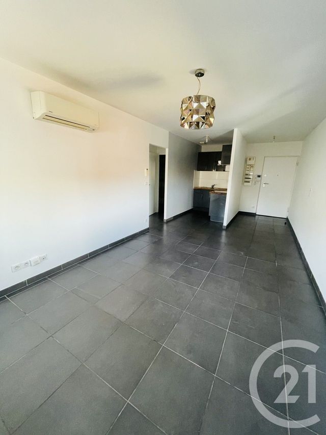 Appartement T2 &agrave; louer - 2 pi&egrave;ces - 40,84 m2 - Begles - 33 - AQUITAINE