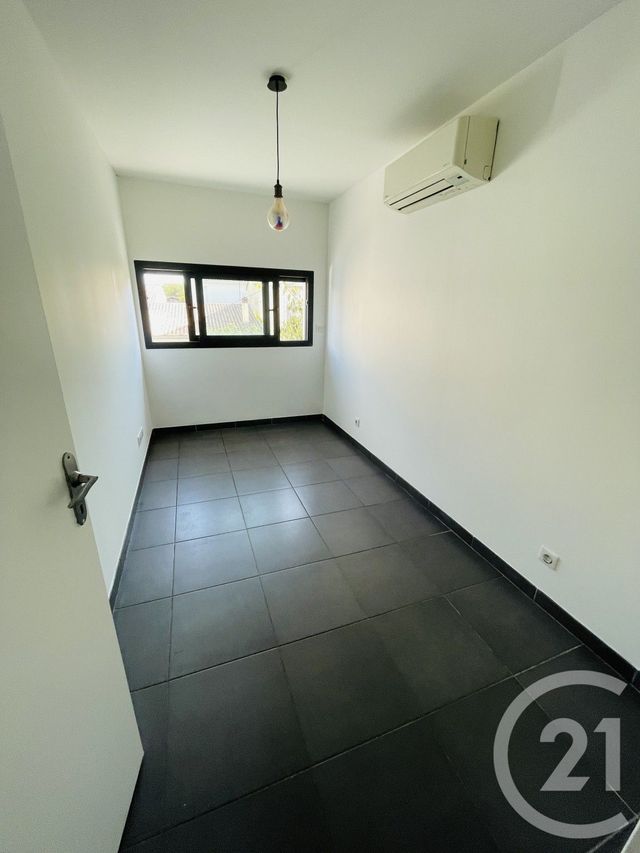 Appartement T2 &agrave; louer - 2 pi&egrave;ces - 40,84 m2 - Begles - 33 - AQUITAINE