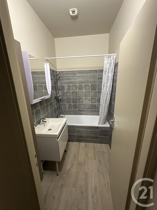 Appartement T2 &agrave; louer - 2 pi&egrave;ces - 42,87 m2 - Bordeaux - 33 - AQUITAINE